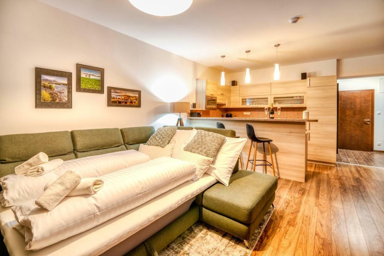 Lio - Free Garage Parking Apartment